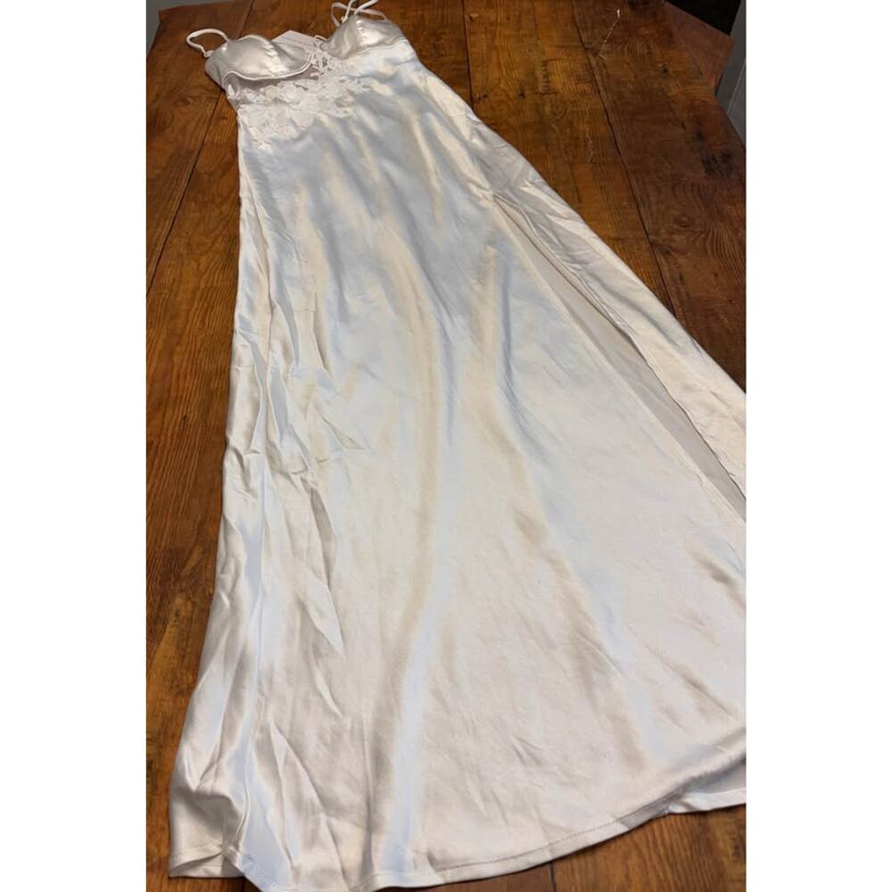 Sz M - NEW Saints & Secrets Satin Dress - Picture 3 of 9